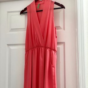 Light Orange Sleeveless Dress, Small